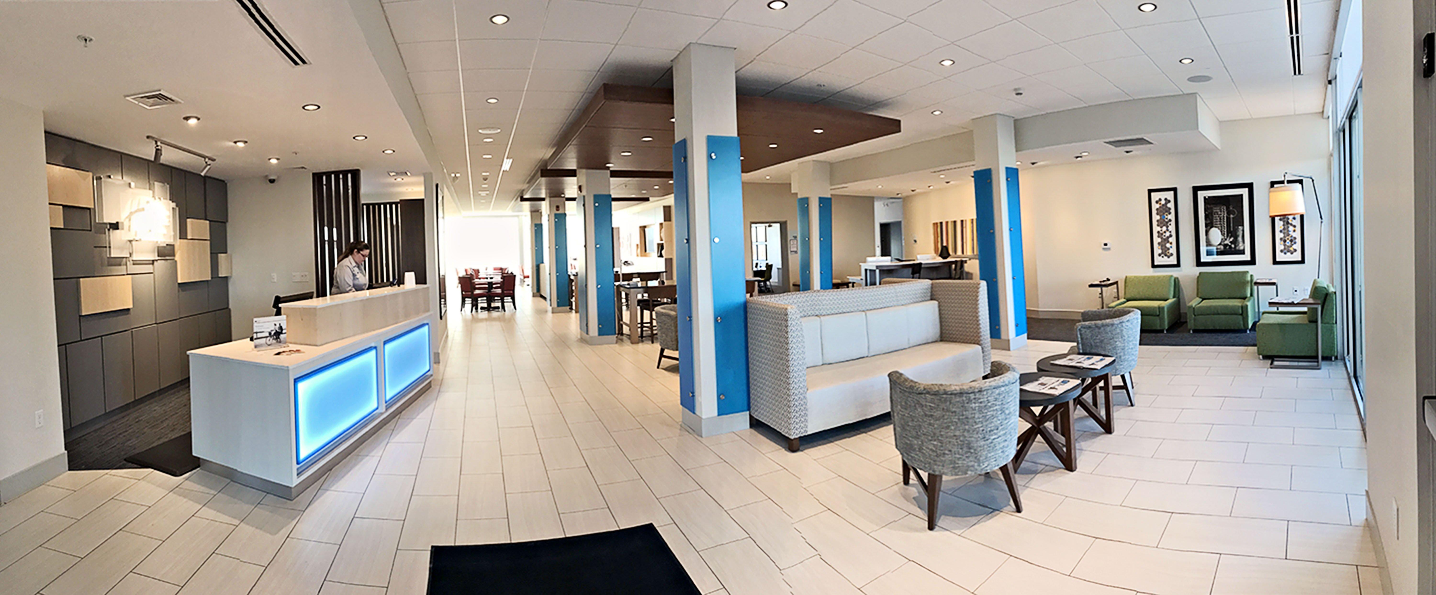 Holiday Inn Express & Suites - Rantoul By Ihg Exteriér fotografie