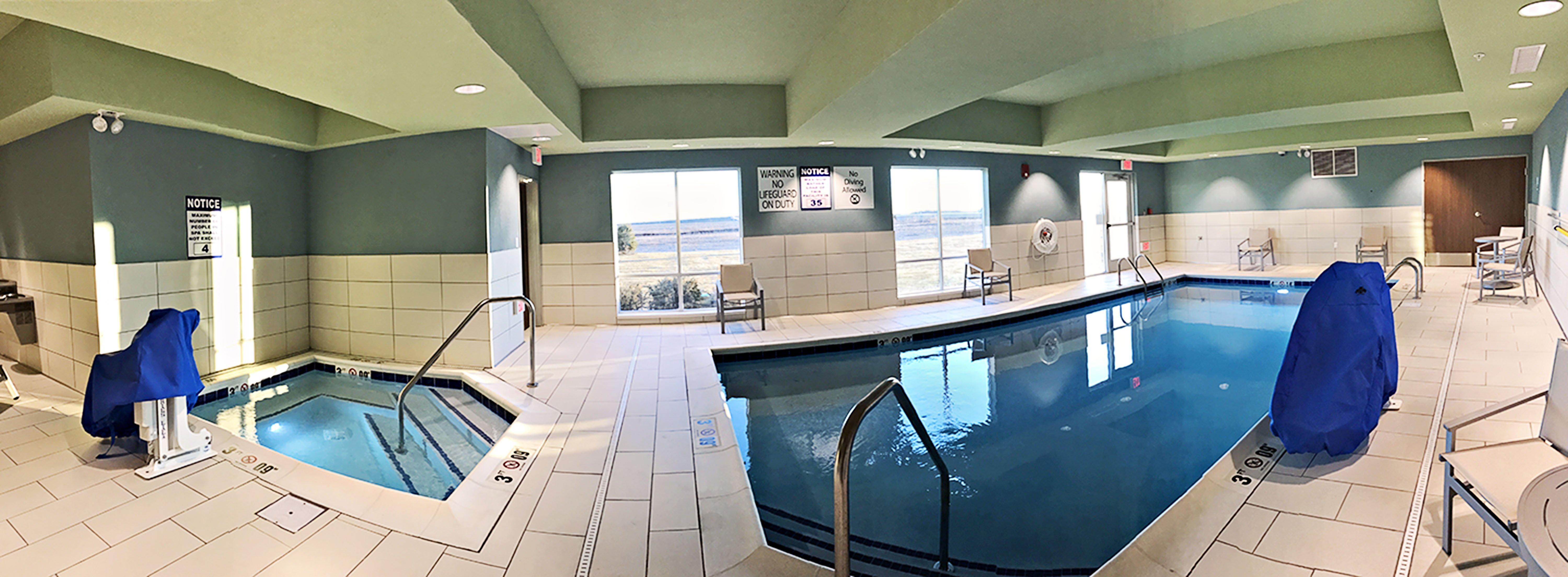 Holiday Inn Express & Suites - Rantoul By Ihg Exteriér fotografie