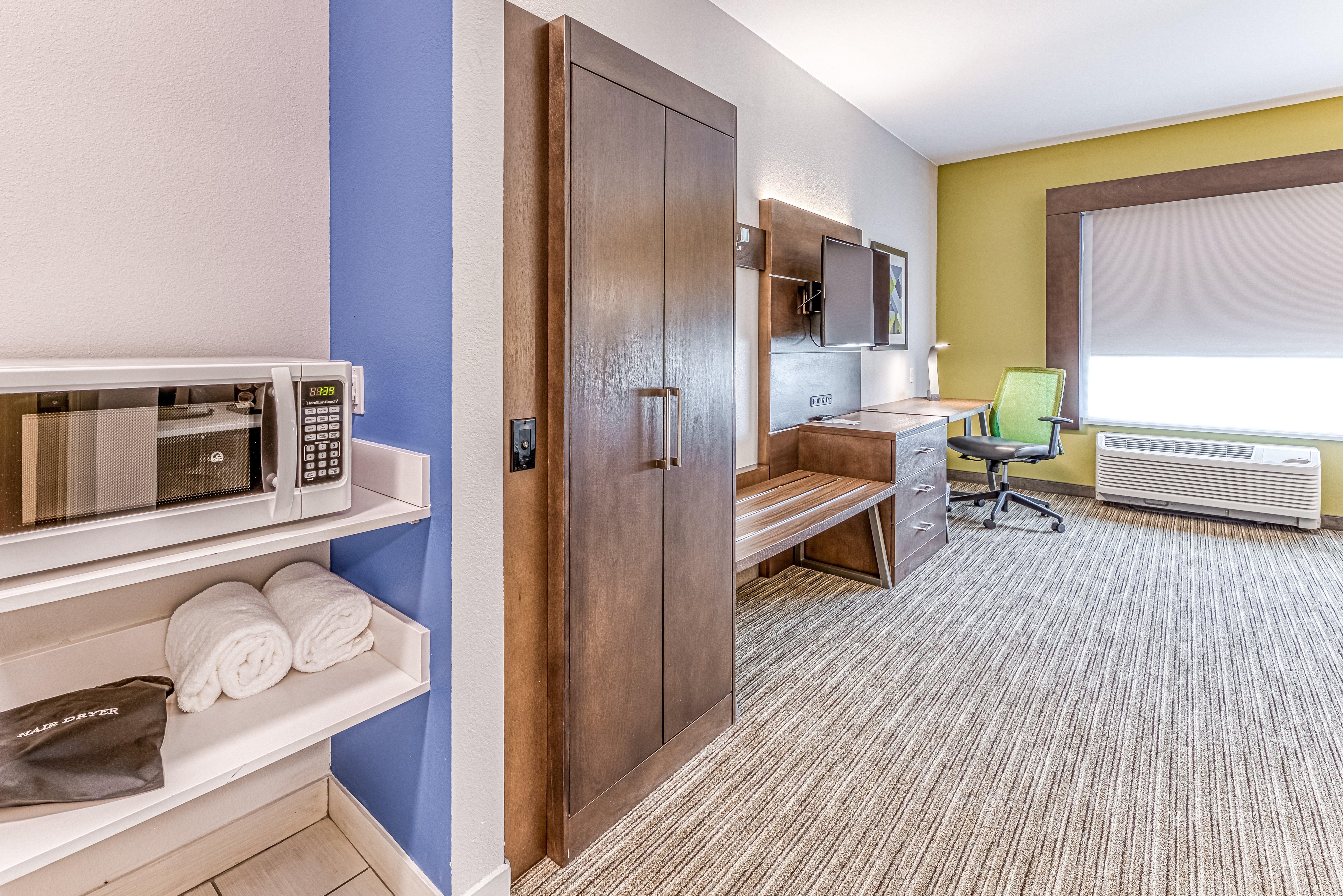 Holiday Inn Express & Suites - Rantoul By Ihg Exteriér fotografie